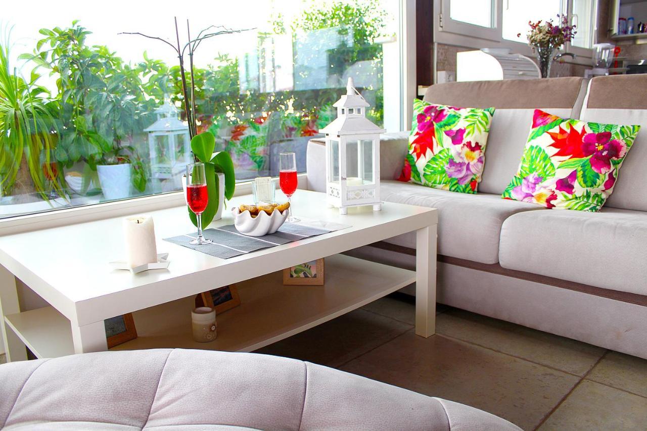 B&B White คาซาราโน ภายนอก รูปภาพ