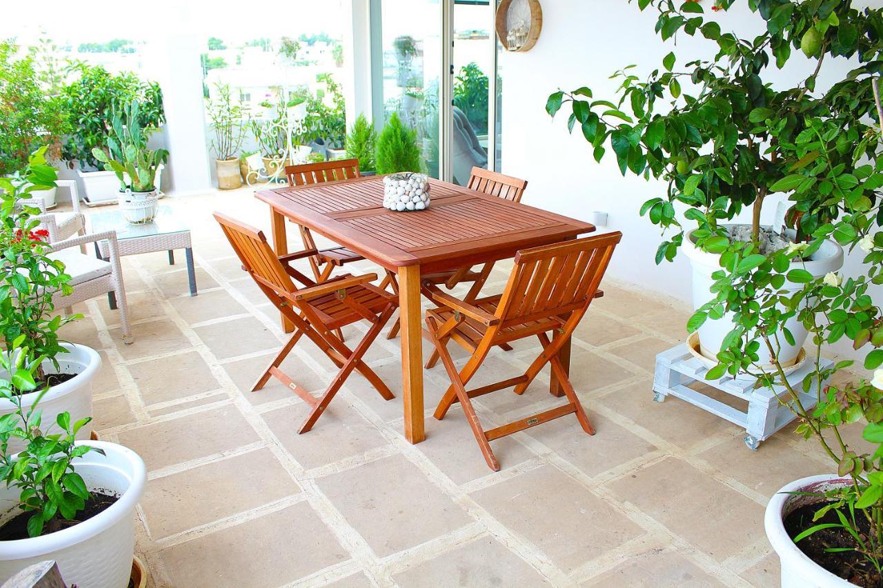 B&B White คาซาราโน ภายนอก รูปภาพ
